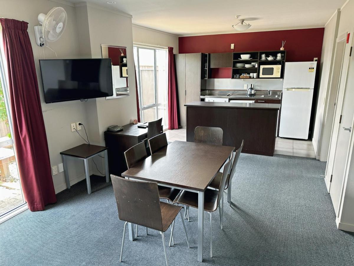 Arena Lodge Palmerston North Esterno foto